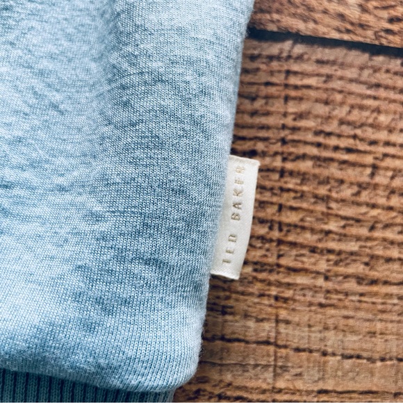 Ted Baker Puff Sleeve Pleat Sweatshirt Ice Blue Size US 6 - Picture 11 of 12